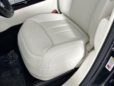 2026 Land Rover Range Rover SE LWB