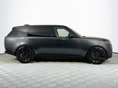2026 Land Rover Range Rover SE LWB