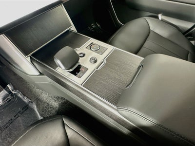 2027 Land Rover Range Rover SE LWB