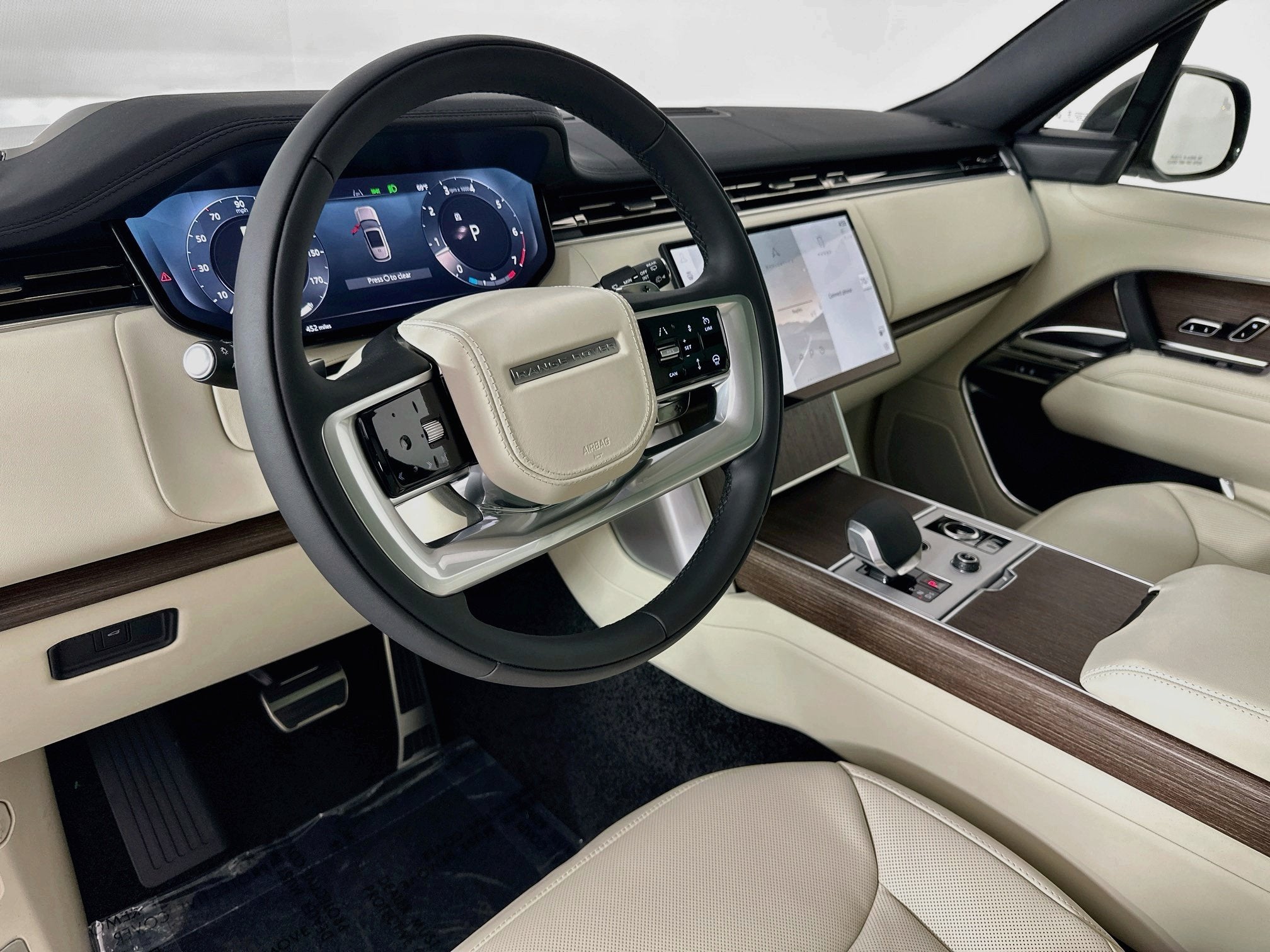 2027 Land Rover Range Rover SE LWB