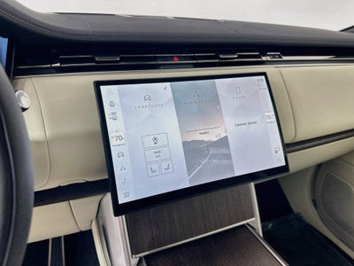 2027 Land Rover Range Rover SE LWB