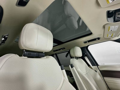 2027 Land Rover Range Rover SE LWB