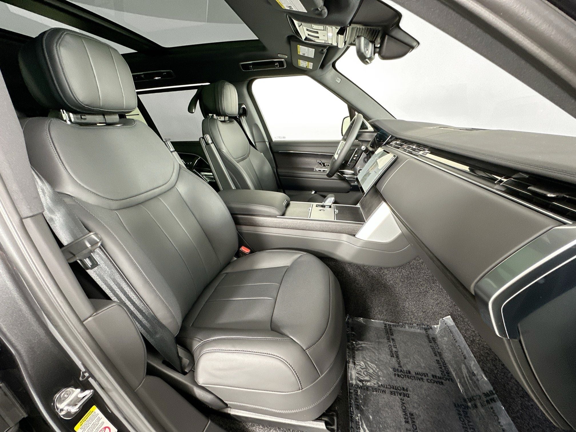 2026 Land Rover Range Rover SE LWB