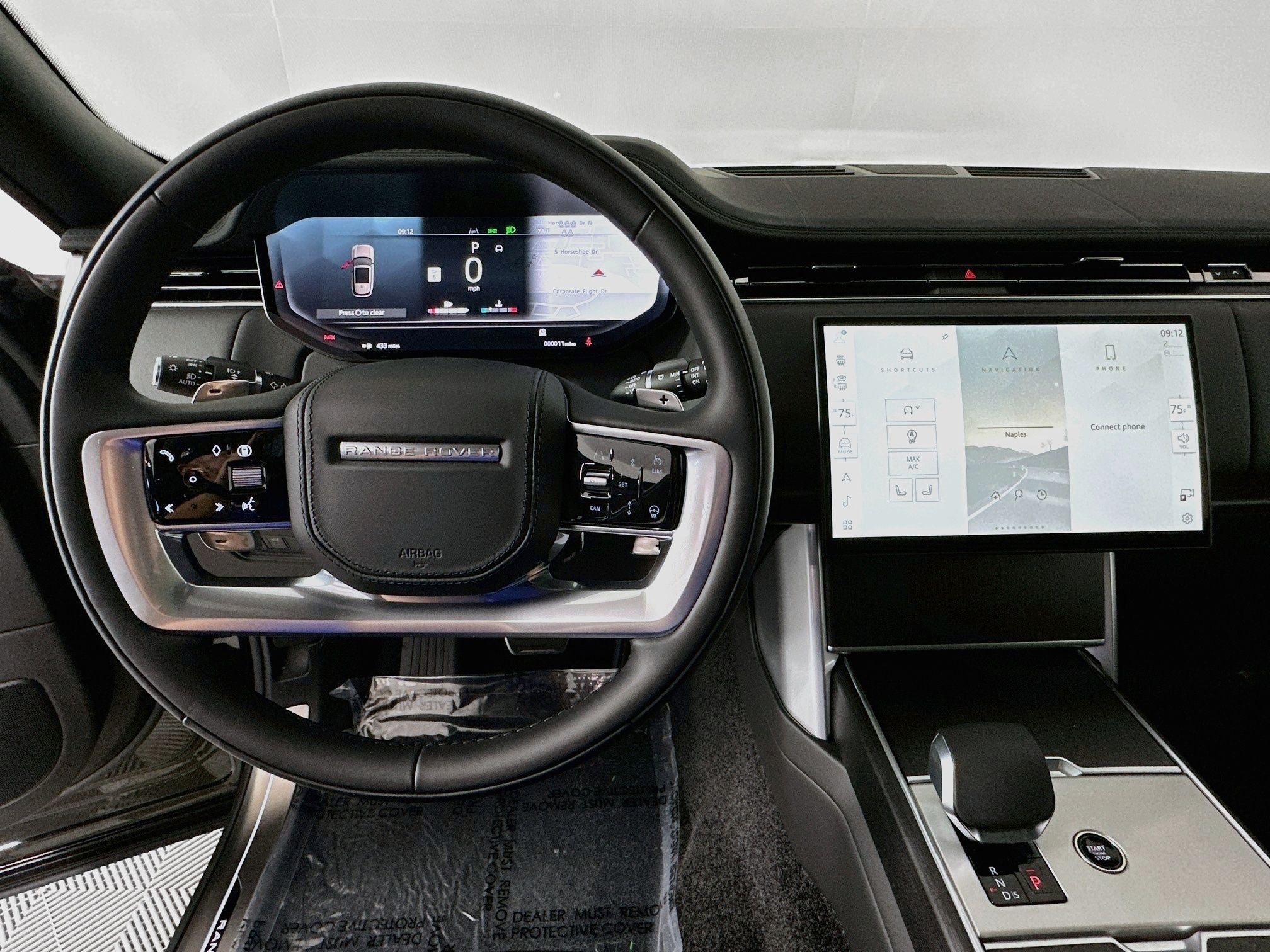 2026 Land Rover Range Rover SE LWB
