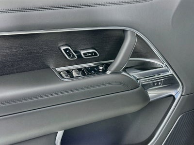 2026 Land Rover Range Rover SE LWB