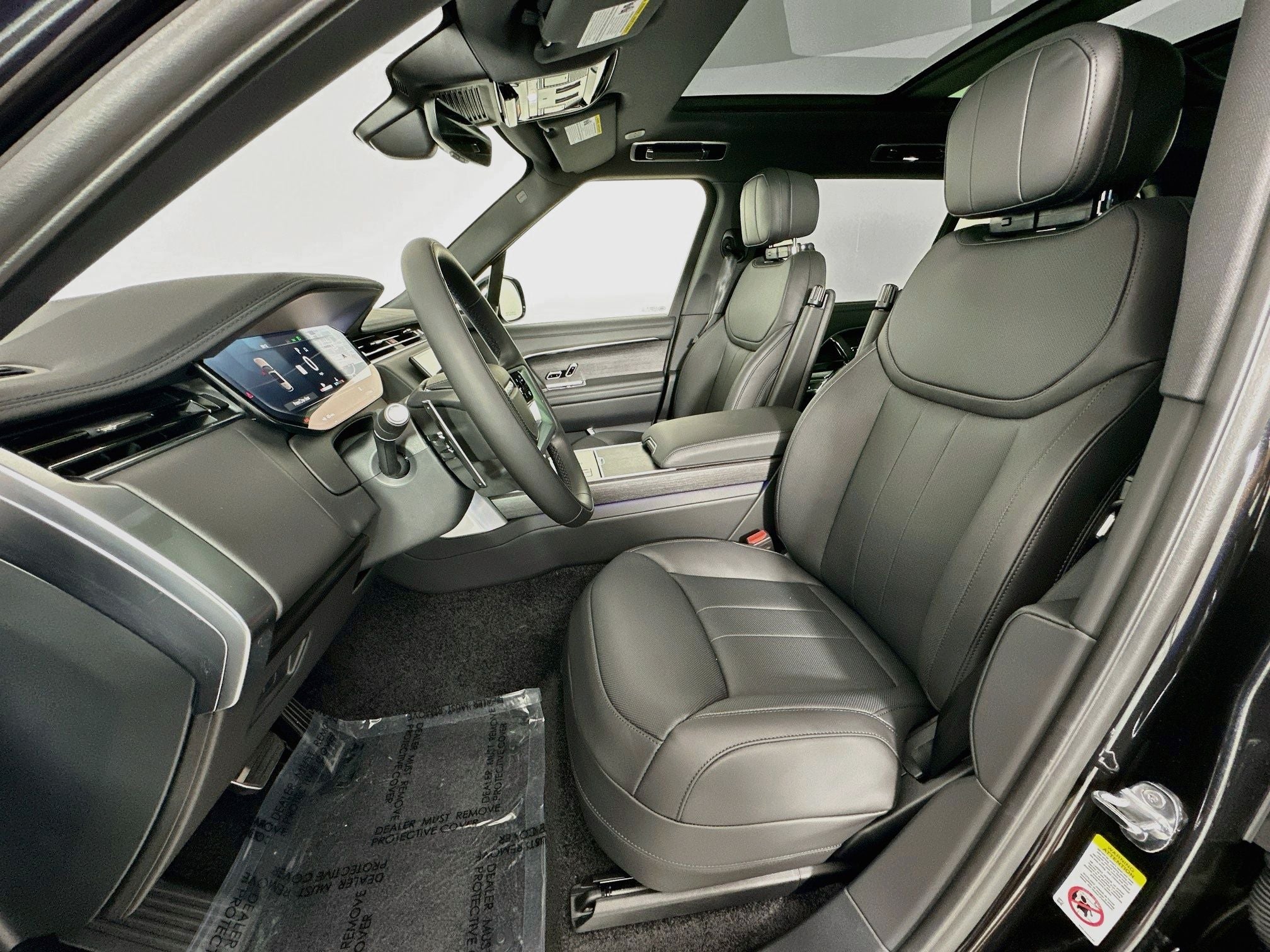 2026 Land Rover Range Rover SE LWB