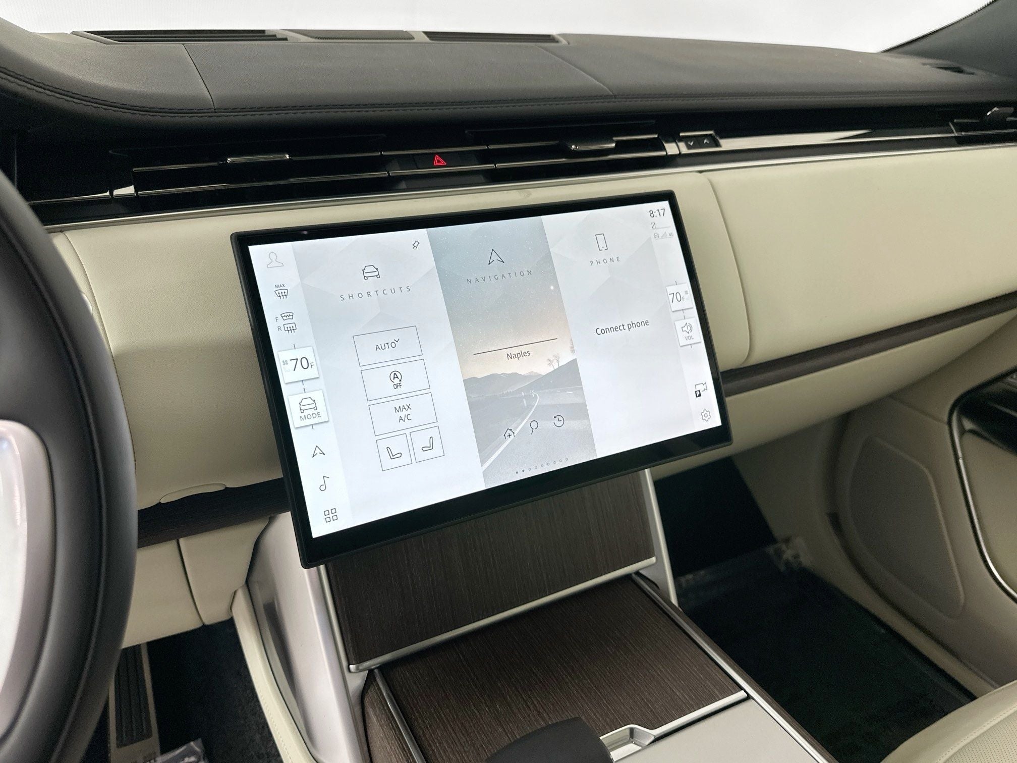 2026 Land Rover Range Rover SE LWB