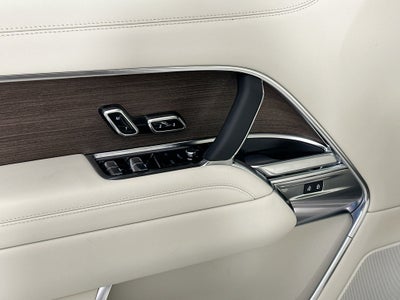 2026 Land Rover Range Rover SE LWB