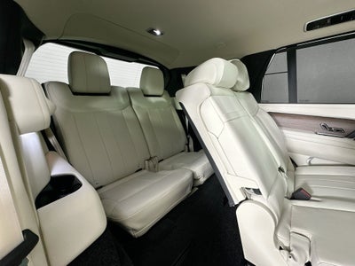 2026 Land Rover Range Rover SE LWB