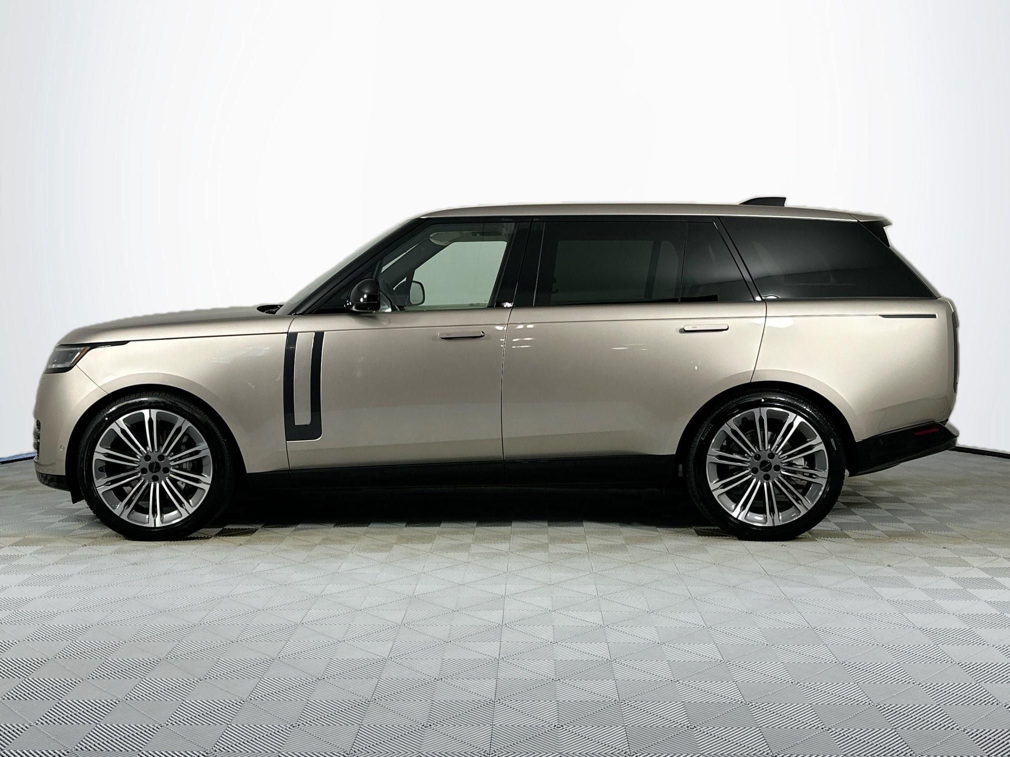 2026 Land Rover Range Rover SE LWB