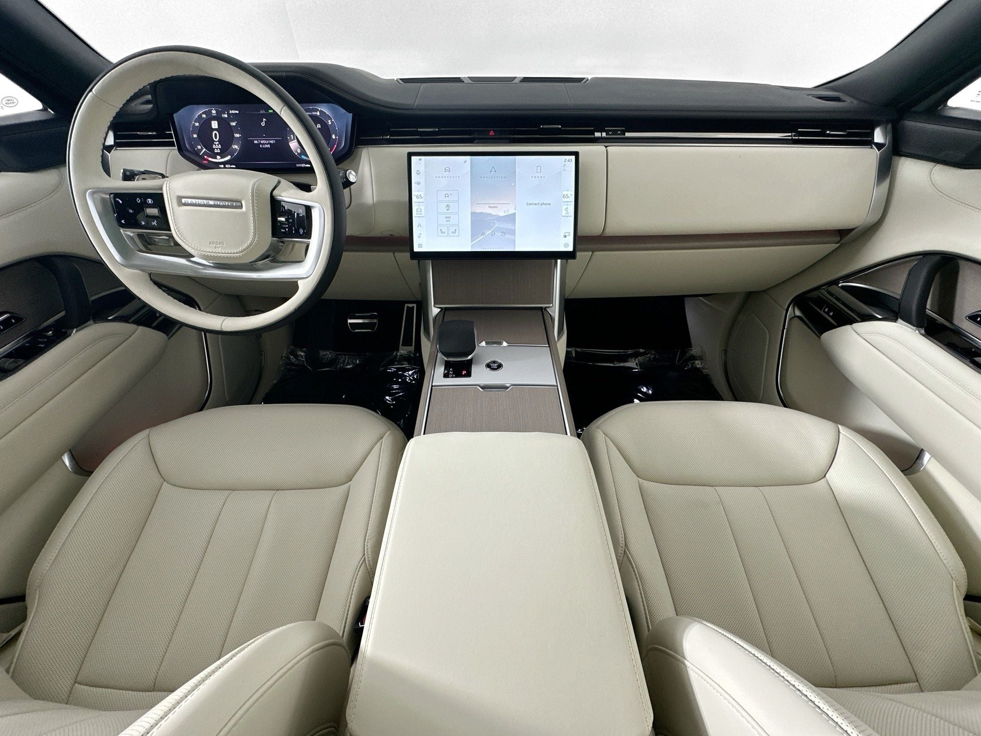 2026 Land Rover Range Rover SE LWB