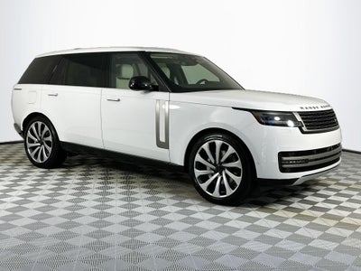 2026 Land Rover Range Rover SE LWB