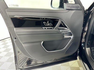 2026 Land Rover Range Rover SE LWB