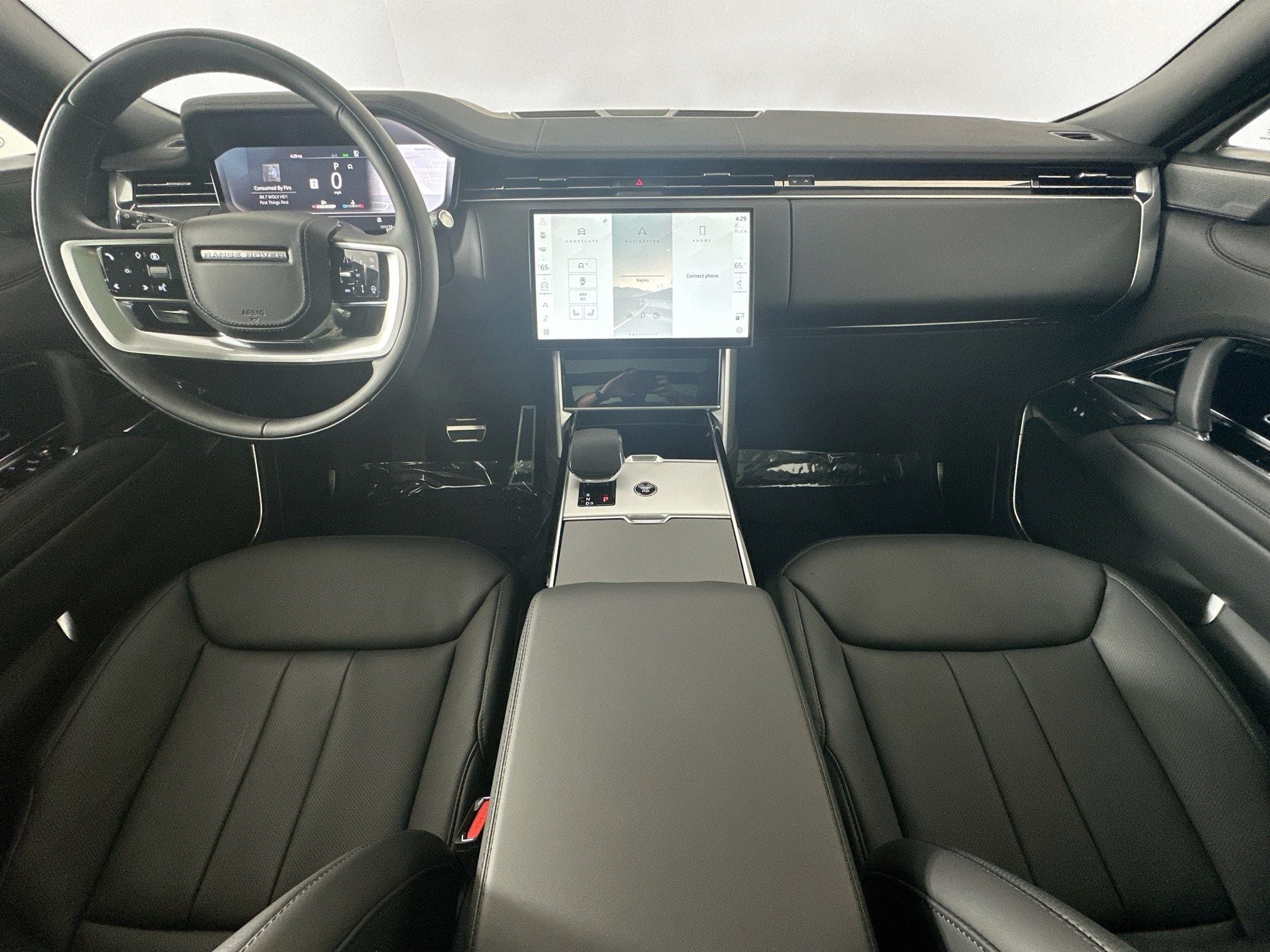 2026 Land Rover Range Rover SE LWB