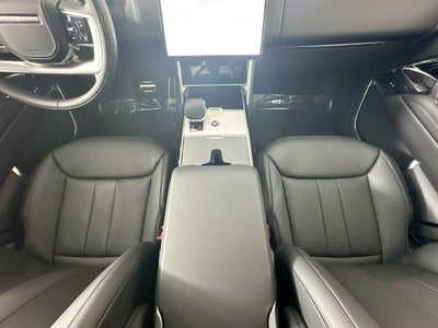 2026 Land Rover Range Rover SE LWB