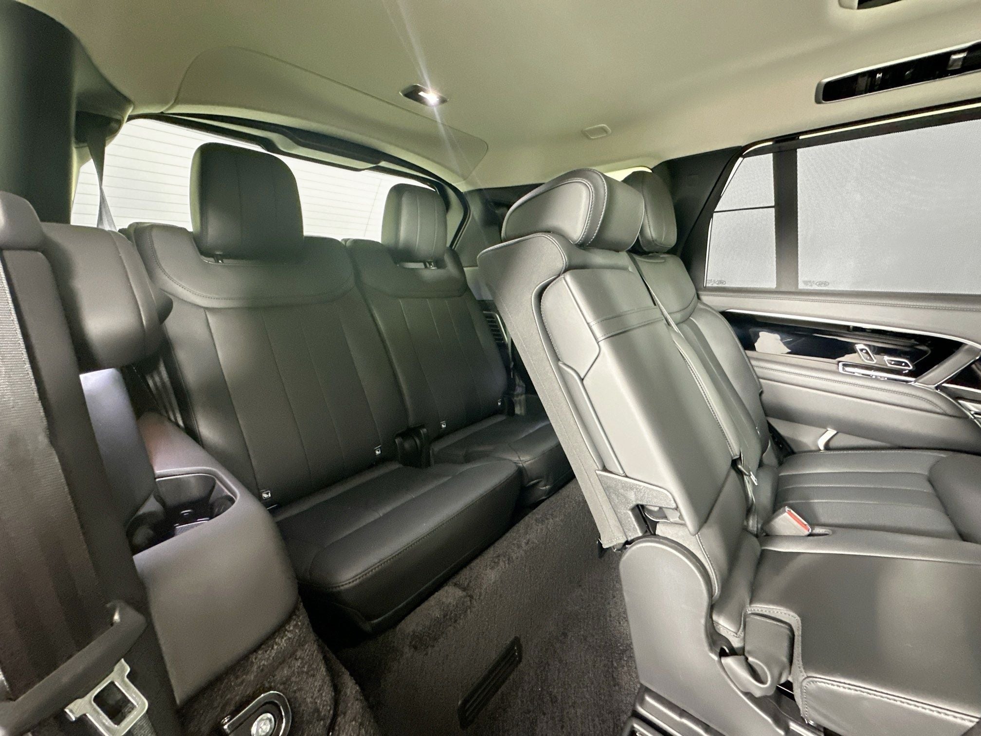2026 Land Rover Range Rover SE LWB