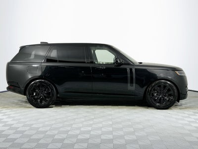 2026 Land Rover Range Rover SE LWB