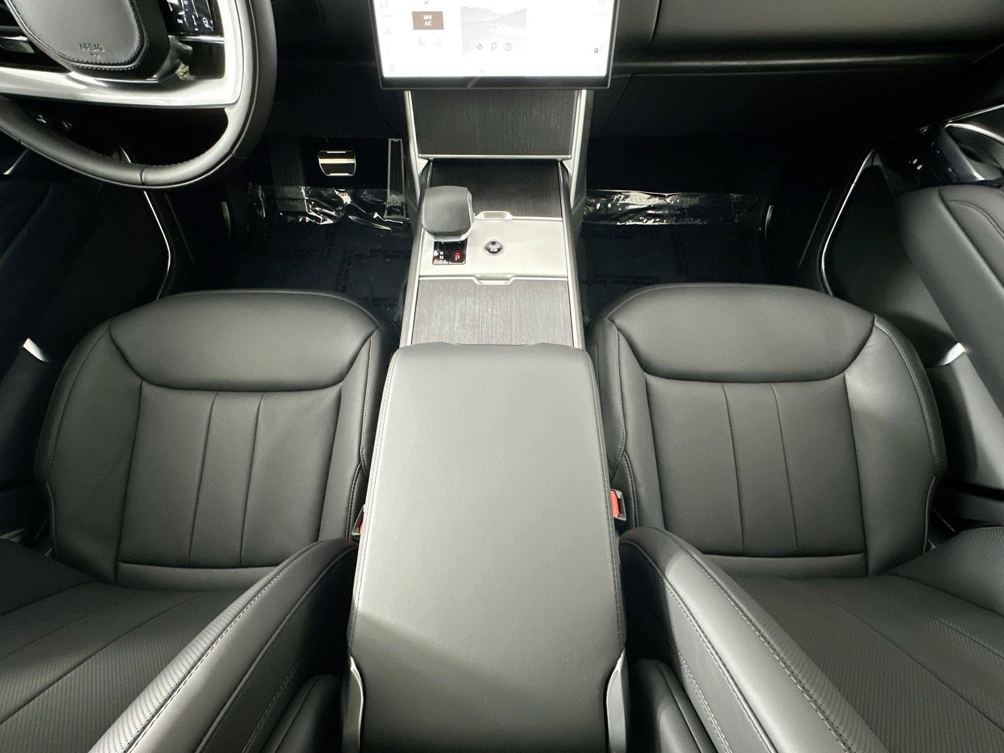 2026 Land Rover Range Rover SE LWB