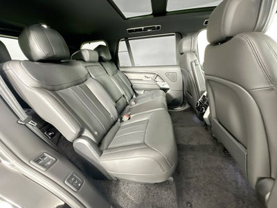 2026 Land Rover Range Rover SE LWB