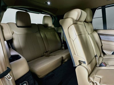 2027 Land Rover Range Rover SE LWB