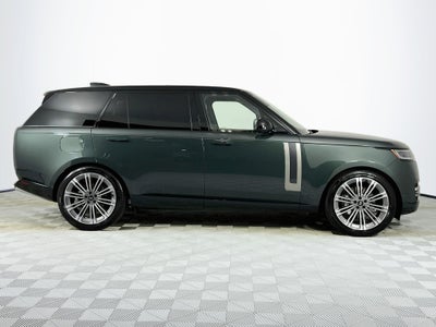 2027 Land Rover Range Rover SE LWB