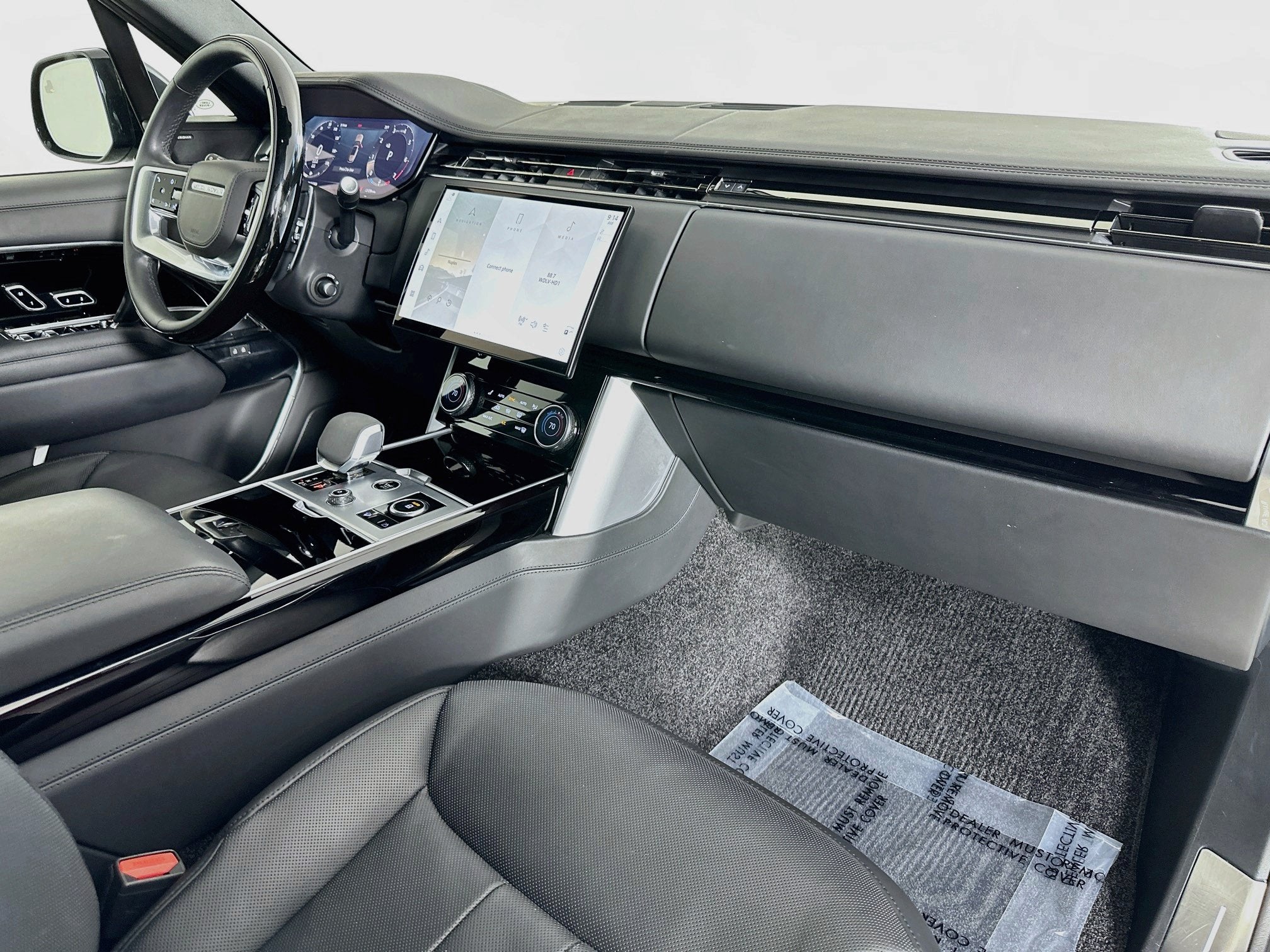 2023 Land Rover Range Rover SE LWB
