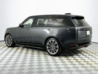 2023 Land Rover Range Rover SE LWB