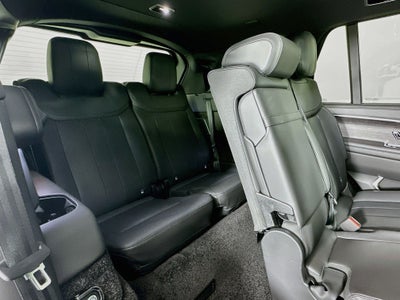 2026 Land Rover Range Rover SE LWB