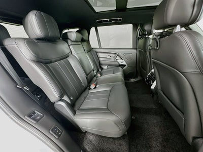 2026 Land Rover Range Rover SE LWB