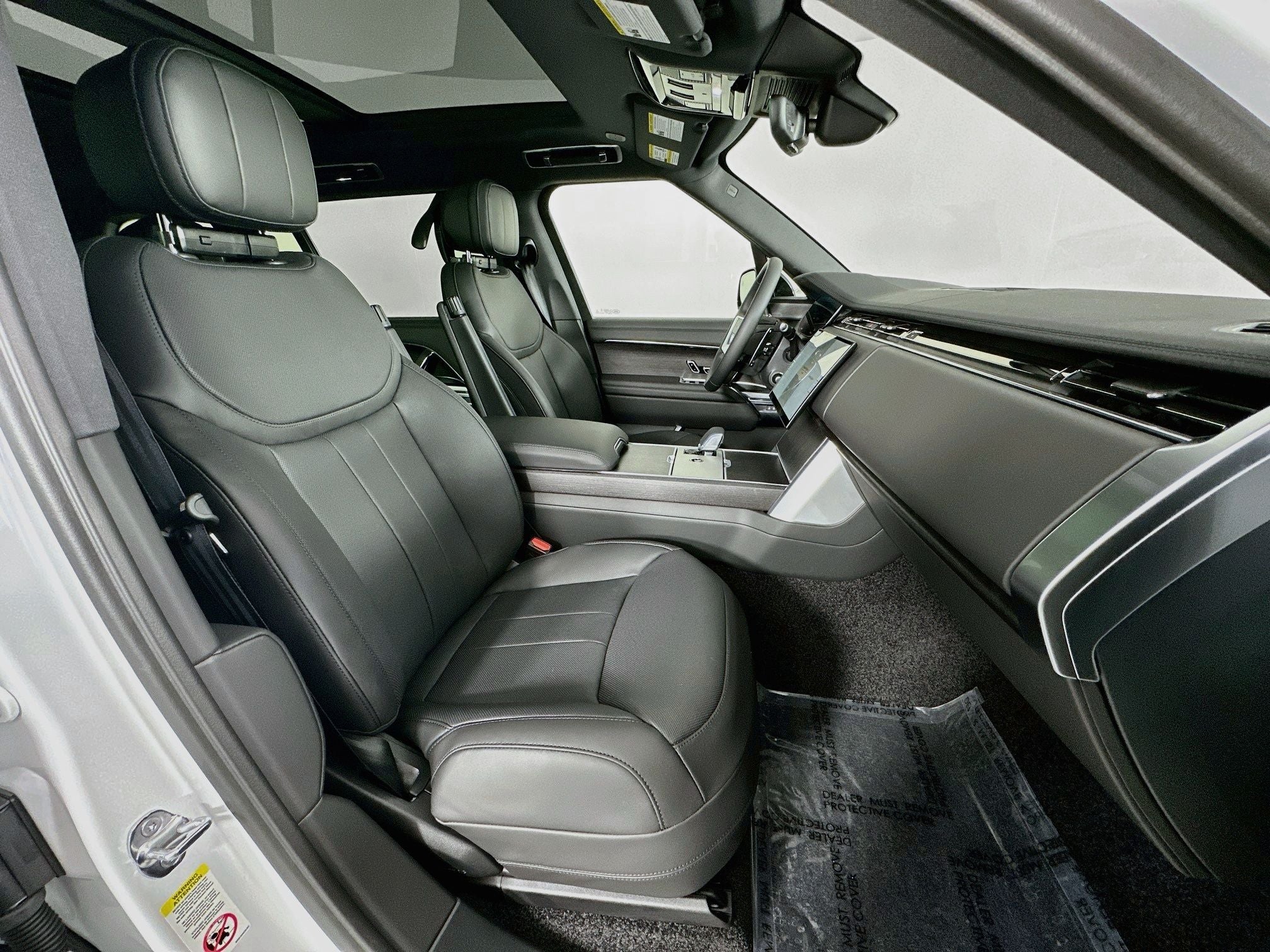 2026 Land Rover Range Rover SE LWB