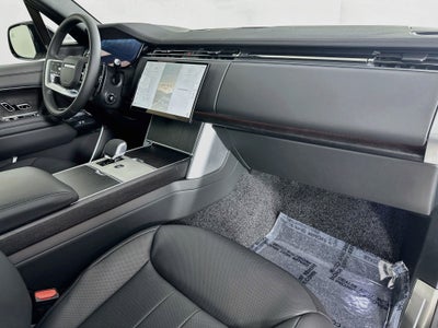 2026 Land Rover Range Rover SE LWB