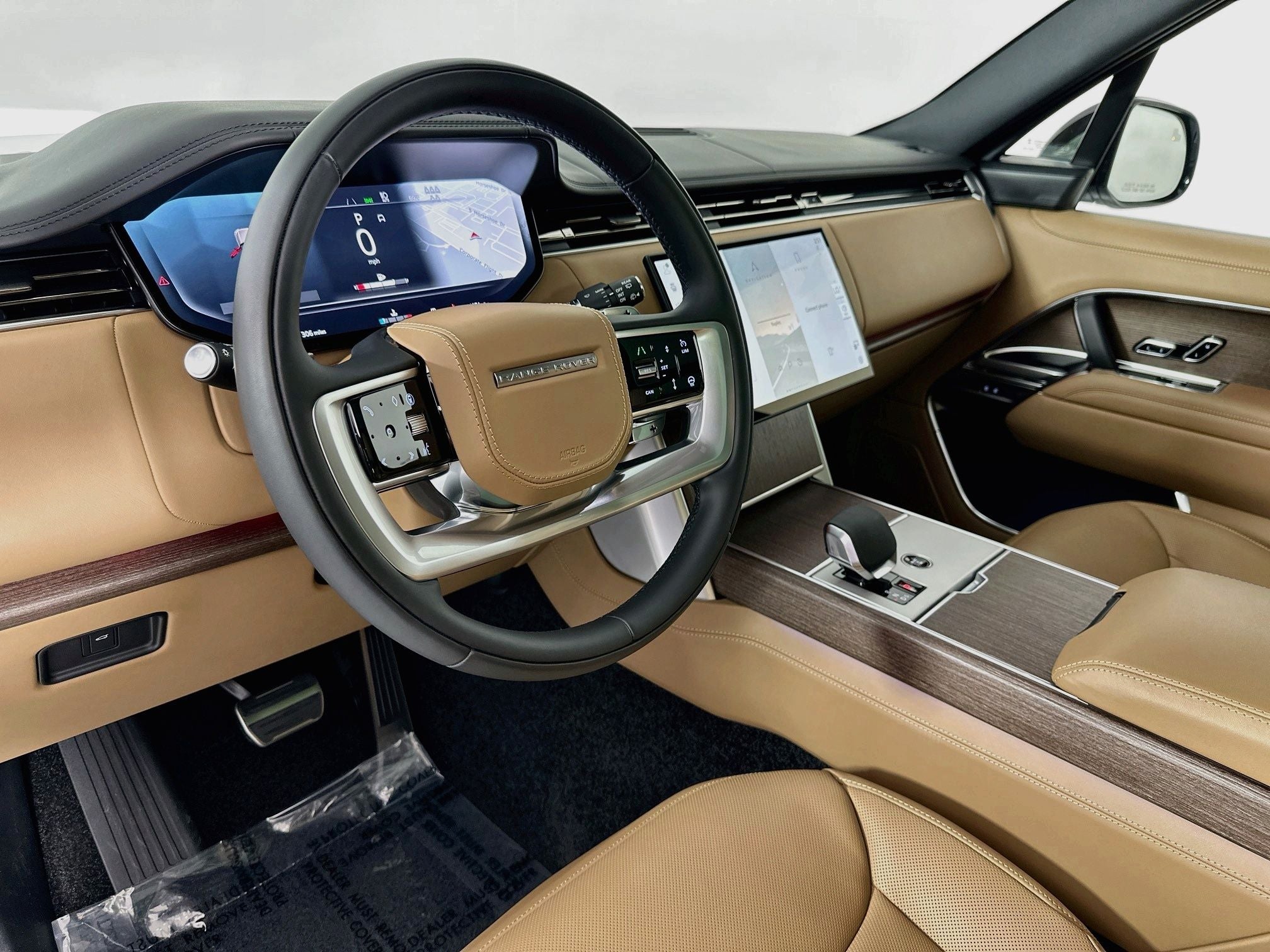 2025 Land Rover Range Rover SE LWB