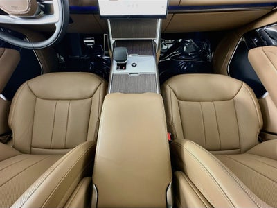 2025 Land Rover Range Rover SE LWB
