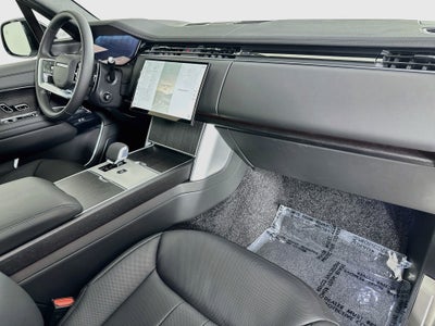 2026 Land Rover Range Rover SE LWB