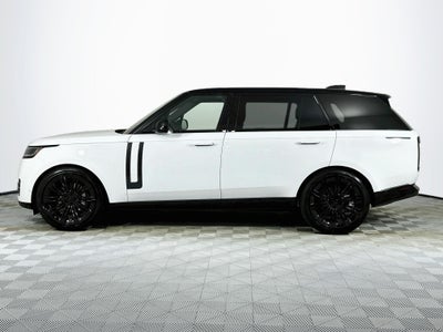 2026 Land Rover Range Rover SE LWB