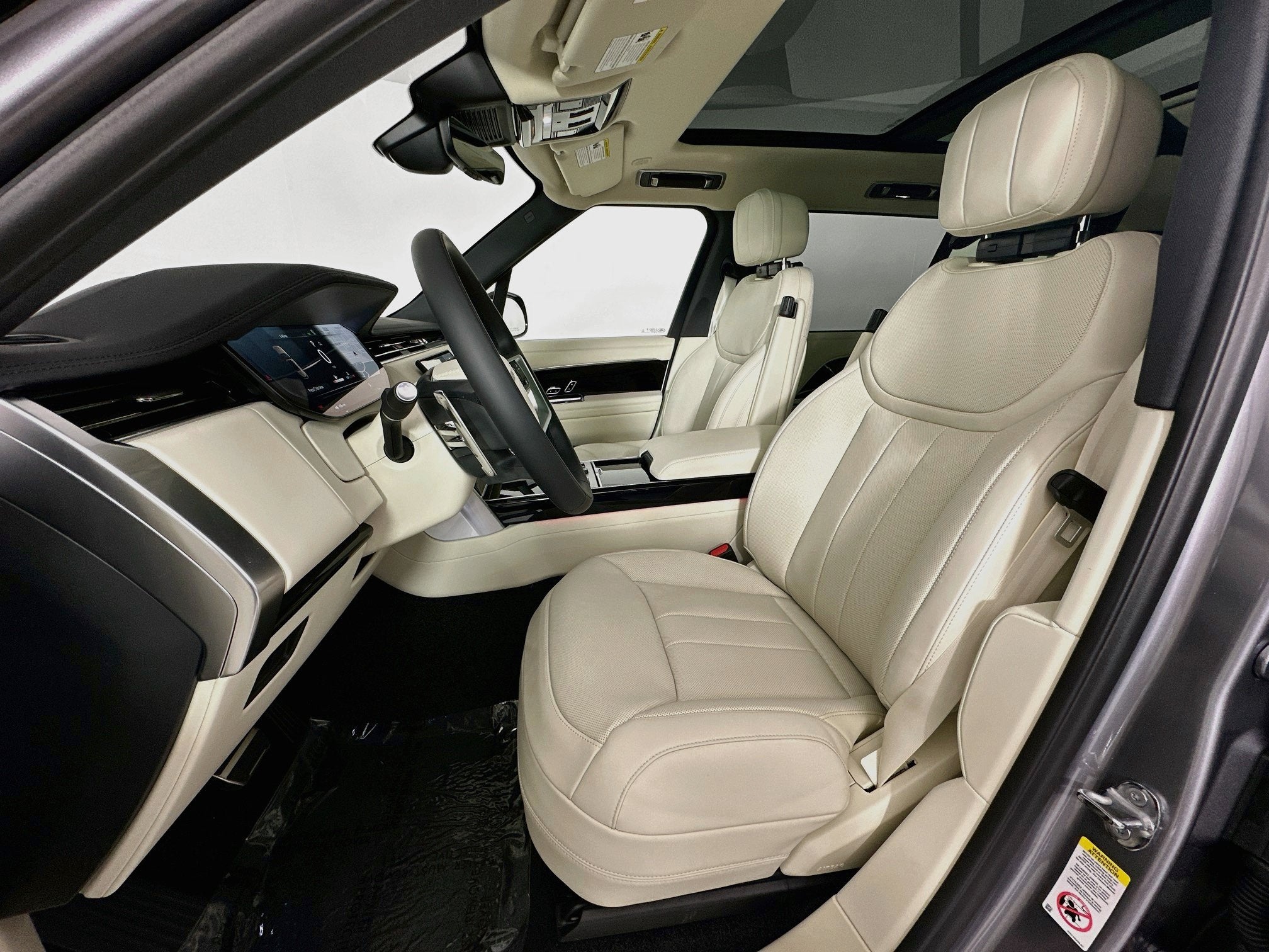 2027 Land Rover Range Rover SE LWB