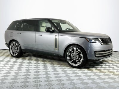 2027 Land Rover Range Rover SE LWB