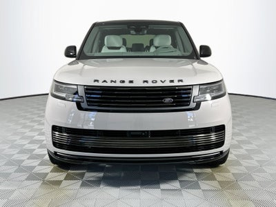 2026 Land Rover Range Rover SV