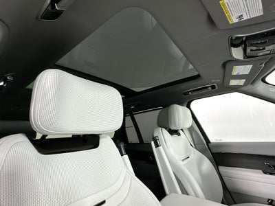 2026 Land Rover Range Rover SV