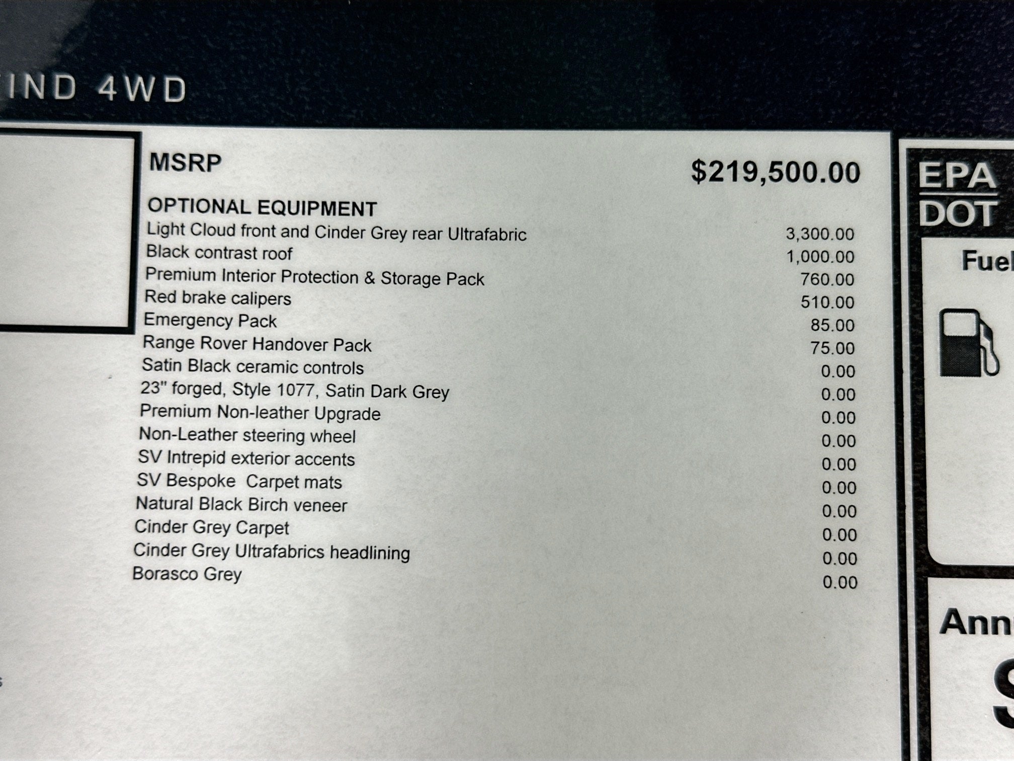 2026 Land Rover Range Rover SV