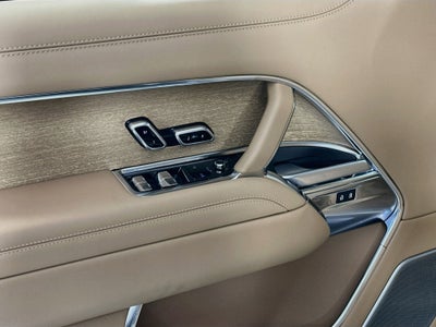 2027 Land Rover Range Rover SV