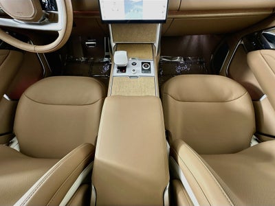 2027 Land Rover Range Rover SV
