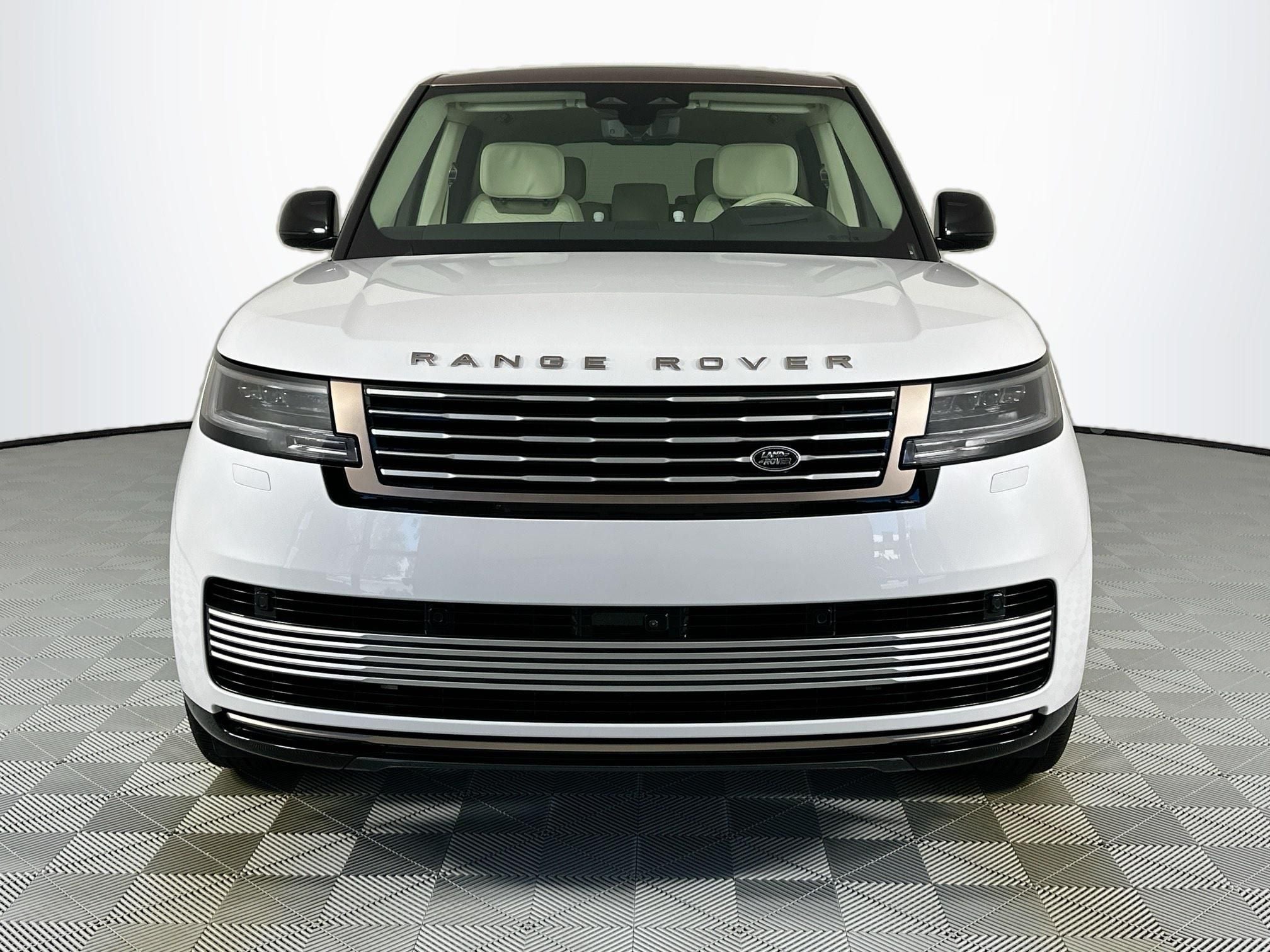 2026 Land Rover Range Rover SV LWB