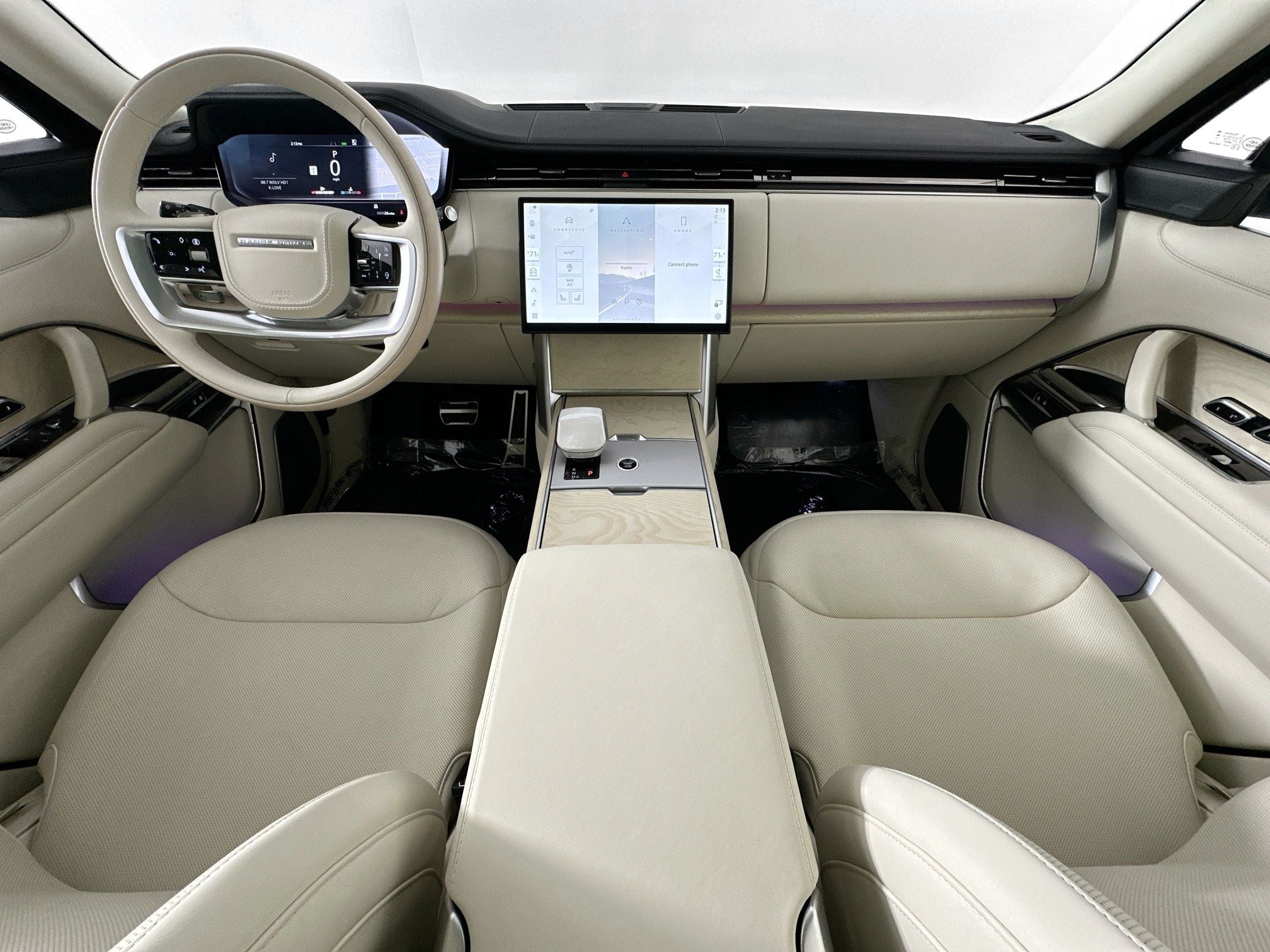 2026 Land Rover Range Rover SV LWB