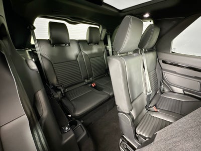 2025 Land Rover Discovery S