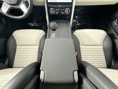 2025 Land Rover Discovery S