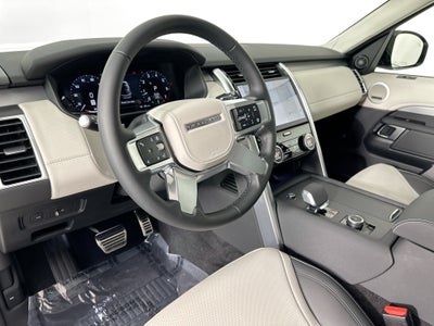 2026 Land Rover Discovery Dynamic SE