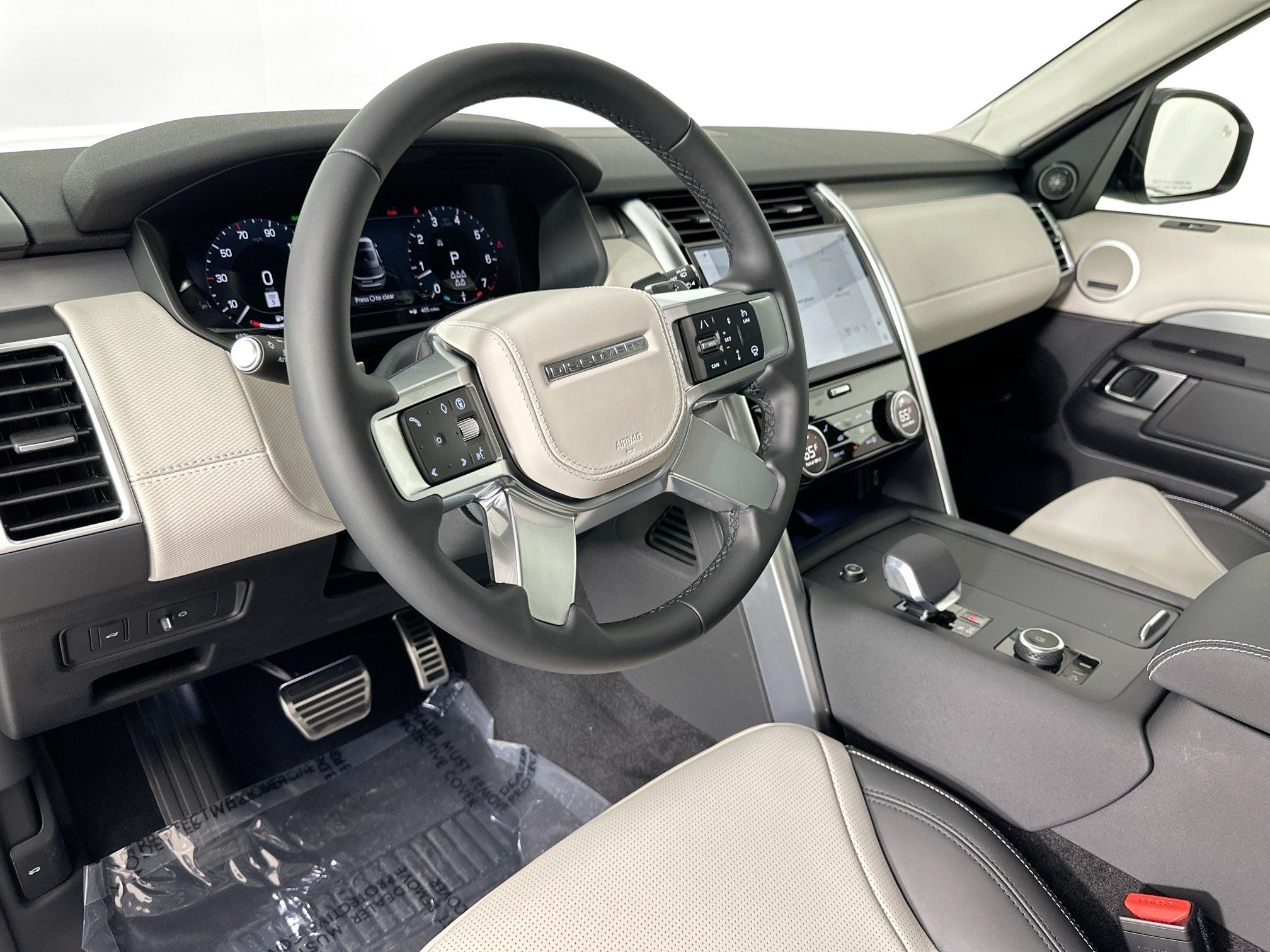 2026 Land Rover Discovery Dynamic SE
