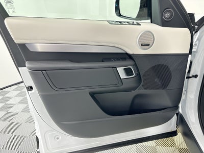 2026 Land Rover Discovery Dynamic SE