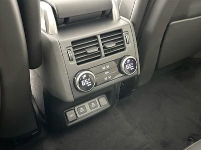 2026 Land Rover Discovery Dynamic SE